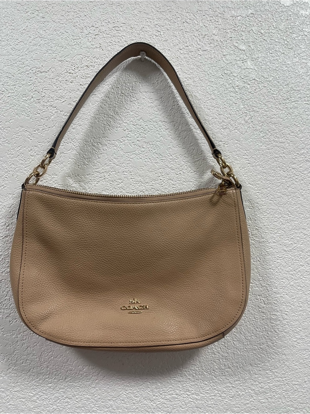 coach purse small shoulder bag light tan #117880-56819 no stains
